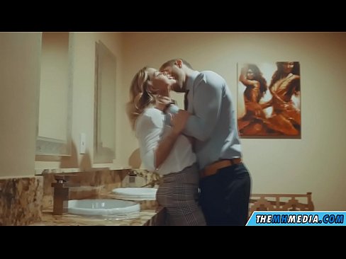 ❤️ Wanneer een rondborstige blondine je verleidt in een openbaar toilet ❤❌ Fuck video at nl.battlepass-bonuse.ru ﹏